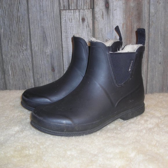 tretorn chelsea boots